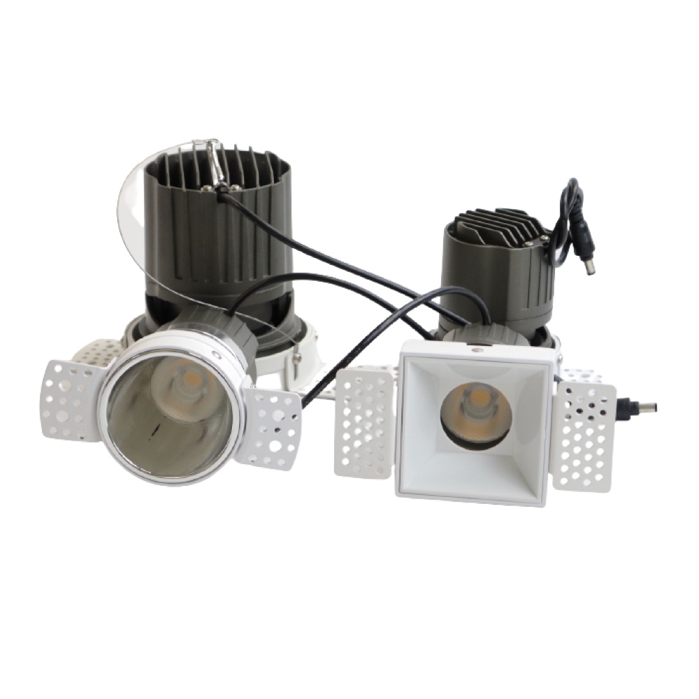 IP65 série profonde UGR &lt;10 rond carré LED COB Downlight 15D-38D Angle de faisceau réglable Downlight